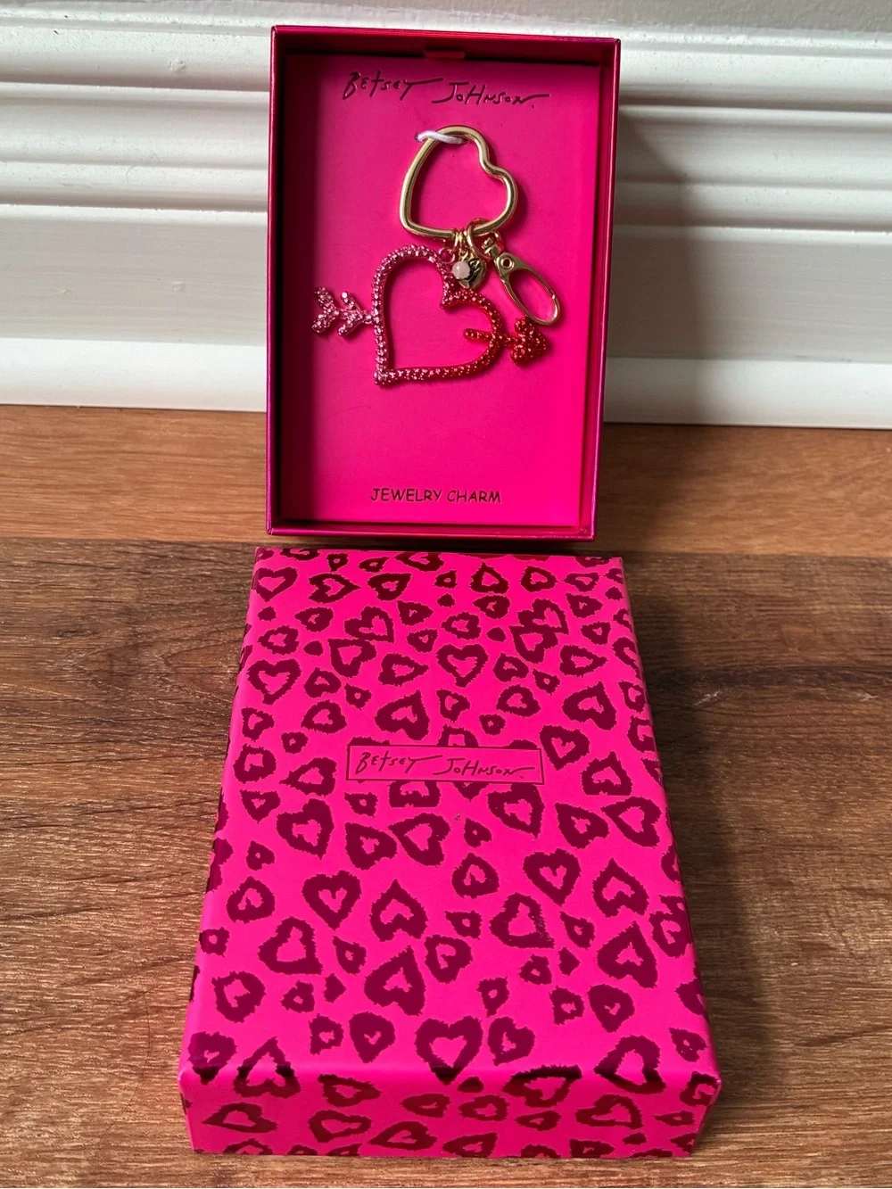Betsey Johnson Hot Pink Heart Arrow Key & Card Holder Charm with Gold Accents
